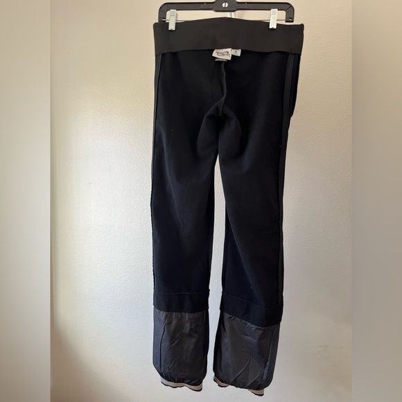 Obermeyer women’s ski pants - Picture 8 of 11